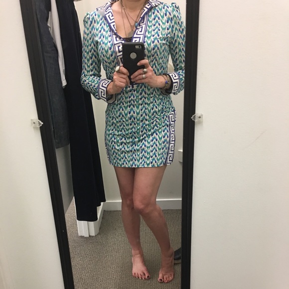 Absolutely STUNNING Diane von furstenberg tunic - Picture 2 of 6